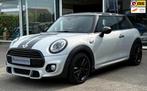 Mini Mini 1.5 Cooper Chili Serious Business / KING'S CROSS /, Voorwielaandrijving, Gebruikt, 4 stoelen, Leder en Stof