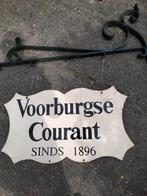 Mooi oud bord van de Voorburgse Courant., Verzamelen, Ophalen, Gebruikt, Reclamebord