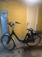 Vogue Basic elektrische fiets Gold Accu, Fietsen en Brommers, Elektrische fietsen, Zo goed als nieuw, 47 tot 51 cm, 50 km per accu of meer