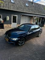 BMW 3-Serie F30 320i Luxury - Nieuwe ketting+behoren, Auto's, Achterwielaandrijving, 4 cilinders, Blauw, 75 €/maand