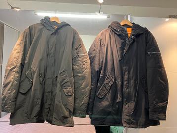 2 Lange Jassen beschikbaar voor biedingen