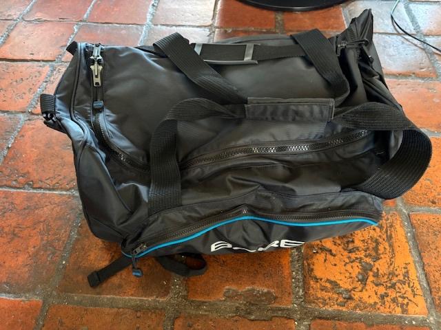 Droog pak bare M/S, Watersport en Boten, Duiken, Ophalen, Zo goed als nieuw, Duikpak