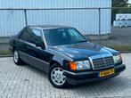 MercedesBenz 200E 1993 | W124 |AUTOMAAT | APK | in TOPSTAAT!, Automaat, 1998 cc, 74 €/maand, Zwart