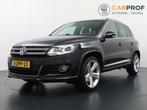 Volkswagen Tiguan 1.4 TSI R-Line Edition NAP | Pano | Trekha, Auto's, Voorwielaandrijving, 4 cilinders, Traction-control, Zwart