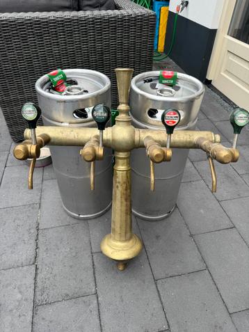 Viertaps bierkraan beschikbaar voor biedingen