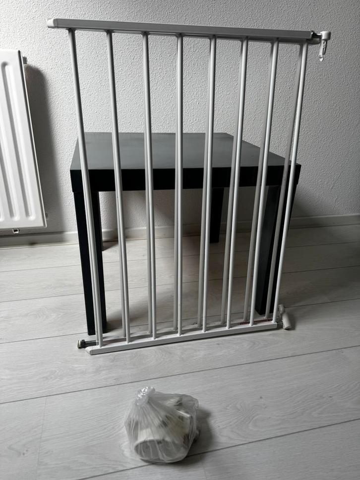 Veiligheidhekje – merk LDM – compleet in doos, Kinderen en Baby's, Traphekjes, Zo goed als nieuw, 100 tot 115 cm, Ophalen of Verzenden