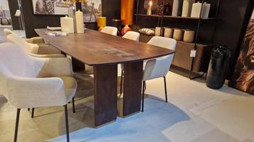 Eettafel Livre | Mango Bruin | 240 x 100 cm. beschikbaar voor biedingen