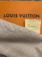 Louis Vuitton Shawl, Kleding | Heren, Mutsen, Sjaals en Handschoenen, Louis Vuitton, Ophalen of Verzenden, Sjaal, Zo goed als nieuw