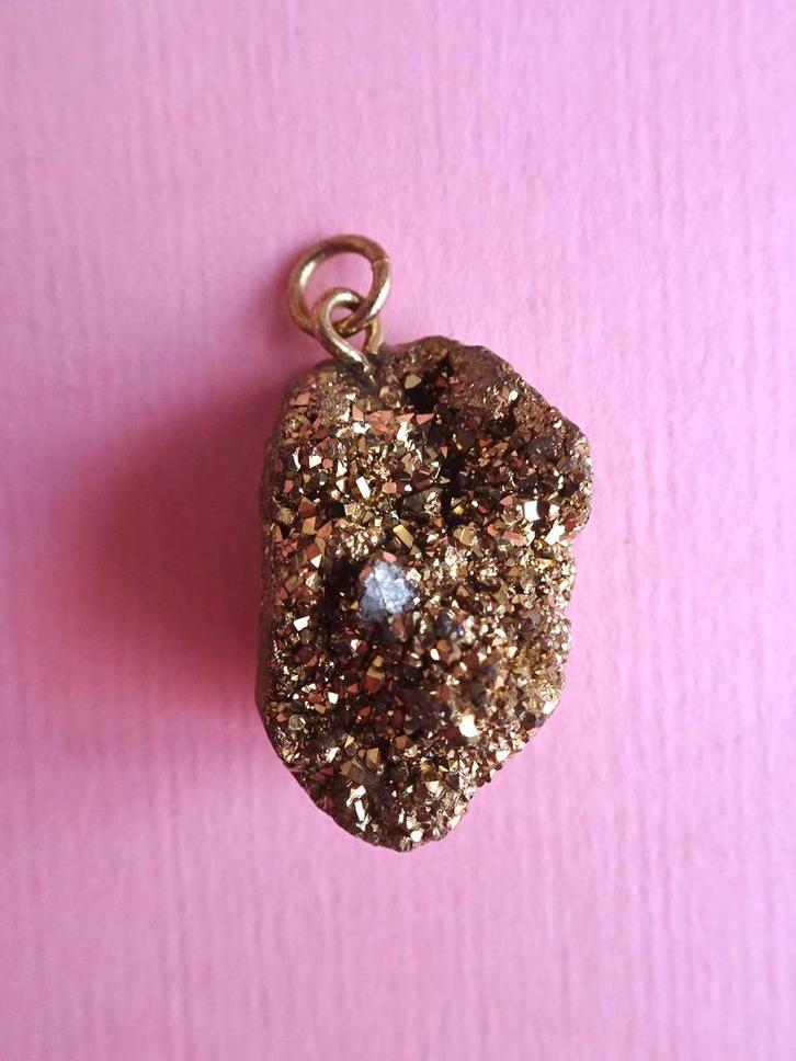 jwg Vintage 70s pyriet goud steen ketting hanger boho stenen, Sieraden, Tassen en Uiterlijk, Antieke sieraden, Hanger, Overige materialen