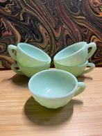 Vintage jadeite groene espresso  kopjes 5 stuks, Gebruikt, Ophalen of Verzenden, Glas, Overige stijlen