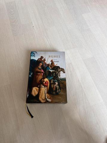 Bijbel met Rembrandt illustraties beschikbaar voor biedingen