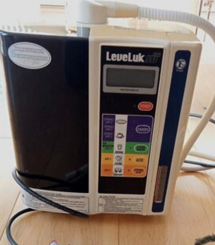 Leveluk SD 501- Kangen Water Ionisator incl Titanium platen, Witgoed en Apparatuur, Waterontharders, Gebruikt, Elektrische waterontharder