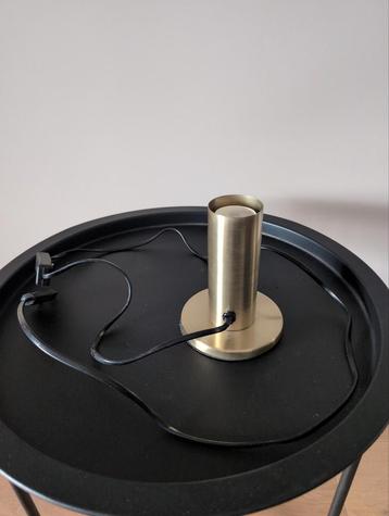 Gouden Tafellamp - Stijlvol en Modern beschikbaar voor biedingen