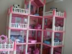 mooi poppenhuis geheel compleet, Ophalen of Verzenden, Nieuw, Poppenhuis