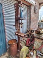 Staande houtklover op voet, Ophalen, Gebruikt