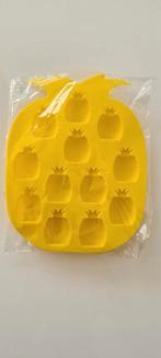 Ananas en zomer ijsblokjes vormen, Huis en Inrichting, Keuken | Keukenbenodigdheden, Ophalen of Verzenden, Zo goed als nieuw