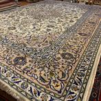 Trendy Origineel Perzisch tapijt - Kashan 350 x 248 cm, Ophalen, TTM Wonen, Meubels – (Perzische) Tapijten en Woonaccessoires