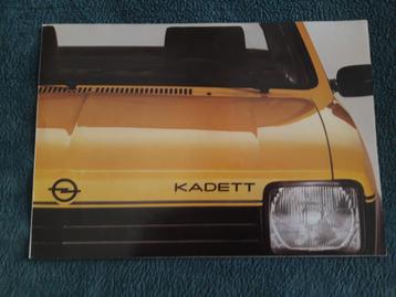 folder Opel Kadett C 1977 - Nederlands beschikbaar voor biedingen