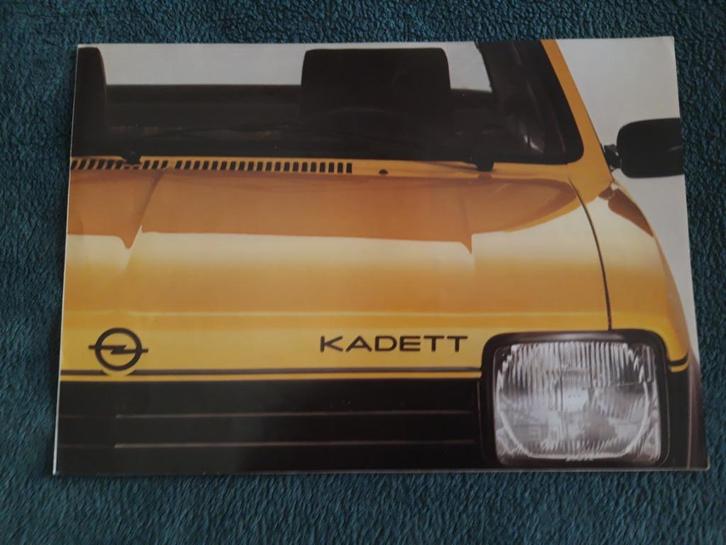 folder Opel Kadett C 1977 - Nederlands, Boeken, Auto's | Folders en Tijdschriften, Zo goed als nieuw, Opel, Ophalen of Verzenden