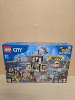Lego 60271 Main Square nieuw, Ophalen of Verzenden, Nieuw, Complete set, Lego