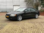 Volvo S60 2.4 140PK AUT 2005 Groen, Beige, 2435 cc, Particulier, 1600 kg