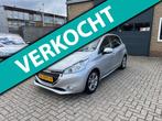 Peugeot 208 1.4 VTi Allure// Nieuwe Distributie., Voorwielaandrijving, Euro 5, Stof, Gebruikt