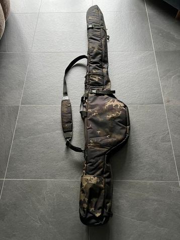 Korda Compac 3-Rod Holdall 12ft Dark Kamo NOG ALS NIEUW! beschikbaar voor biedingen