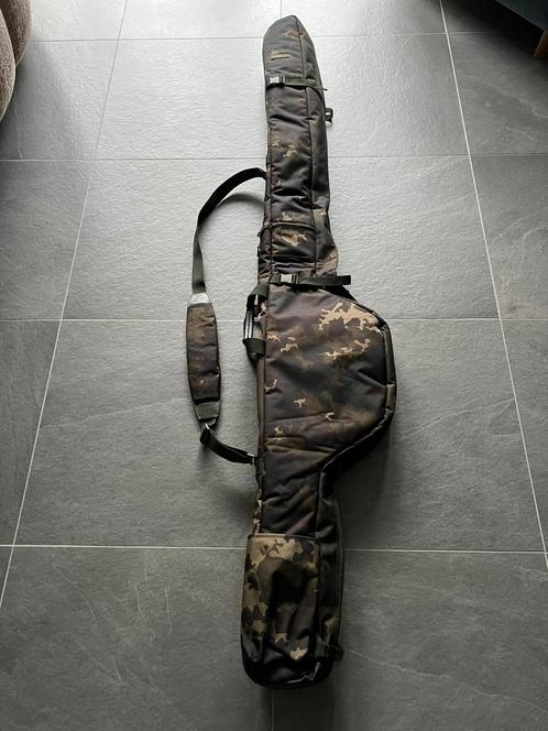 Korda Compac 3-Rod Holdall 12ft Dark Kamo NOG ALS NIEUW!, Watersport en Boten, Hengelsport | Karpervissen, Zo goed als nieuw, Overige typen