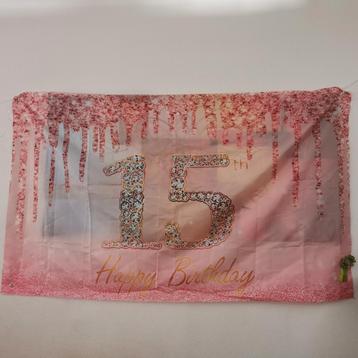 Verjaardagsdoek 15 jaar + Happy Birthday Girl speld beschikbaar voor biedingen