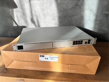NIEUWSTAAT - Ubiquiti Unifi Dream Machine PRO beschikbaar voor biedingen