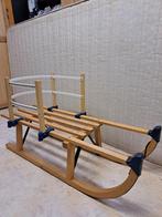 Houten slee met achtersteun, Ophalen, Gebruikt