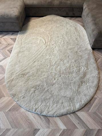Volero vloerkleed 152*245 cm beschikbaar voor biedingen