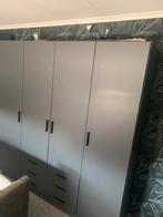 Grote kledingkast 2x, Huis en Inrichting, Kasten | Kledingkasten, Ophalen, Zo goed als nieuw, 200 cm of meer, Met hangruimte