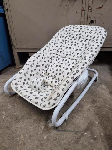 Wipstoeltje wippertje met afneembare hoes cheetah panter wit beschikbaar voor biedingen