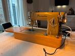 Dunako 150 Naaimachine - Werkend met accessoires, Ophalen, Gebruikt, Naaimachine, Overige merken