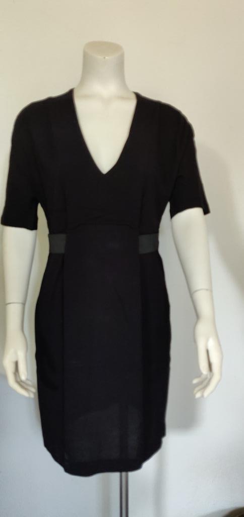 ZARA mooi zwart jurkje – Little Black Dress maat S, Kleding | Dames, Jurken, Zo goed als nieuw, Maat 36 (S), Zwart, Knielengte
