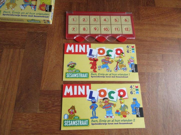Loco Mini : doos + 2 boekjes Sesamstraat, Kinderen en Baby's, Speelgoed | Educatief en Creatief, Gebruikt, Puzzelen, Ontdekken