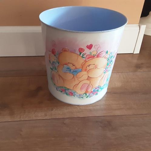 Prullenbak van Forever Friends, Huis en Inrichting, Woonaccessoires | Prullenbakken, Gebruikt, Metaal, Minder dan 50 cm, minder dan 10 liter