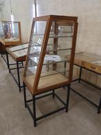vintage vitrinkast winkelkast showcase in hele goede staat, Antiek en Kunst, Ophalen