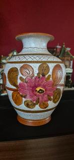 Vintage Aardewerk Vaas met Bloemmotief, Ophalen of Verzenden