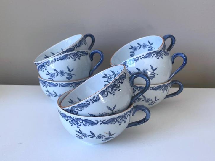 8 Theekopjes, Rörstrand, Ostindia,, Huis en Inrichting, Keuken | Servies, Zo goed als nieuw, Overige stijlen, Porselein, Ophalen of Verzenden