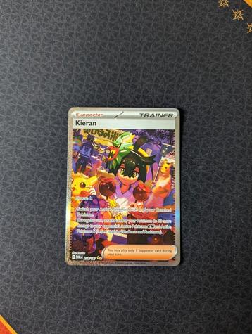 Kieran Full Art Trainer #218 Pokemon Twilight Masquerade  beschikbaar voor biedingen