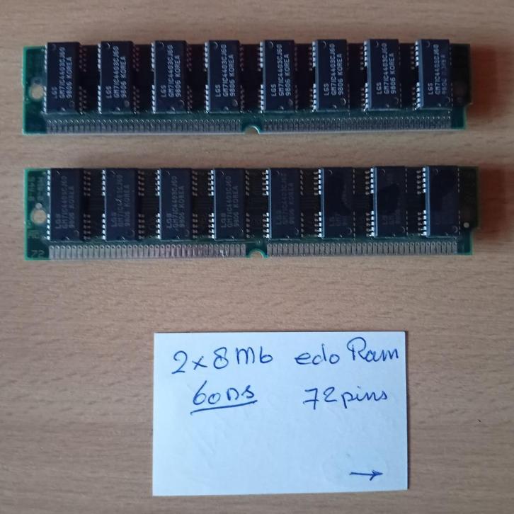 2 X 8 mb Edo ram voor de oudere computers, Computers en Software, RAM geheugen, Gebruikt, Desktop, 1 GB of minder, Overige soorten