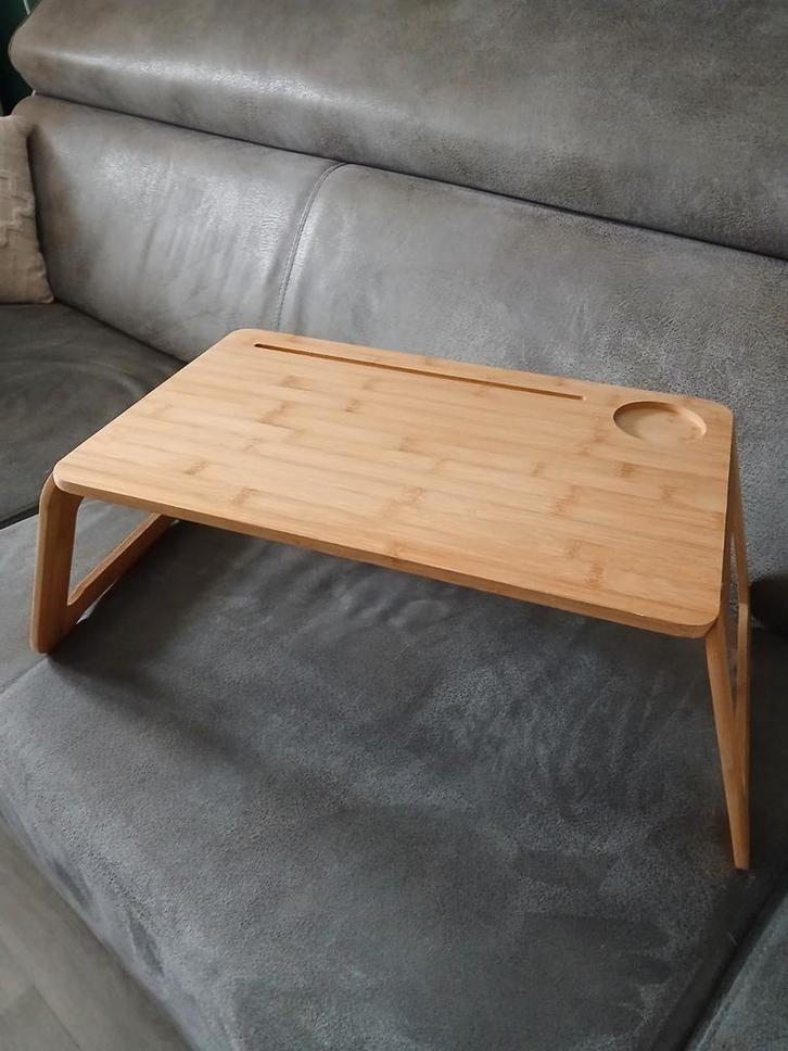 Handige bedtafel / laptoptafel / dienblad, Computers en Software, Laptoptafels, Zo goed als nieuw, Ophalen of Verzenden