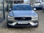 Volvo V60 Cross Country 2.0 D4 AWD Intro Edition SIDEASSIST/, Auto's, Volvo, Te koop, Emergency brake assist, Zilver of Grijs