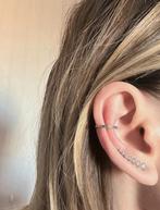 Zilverkleurige oorbel klimoorbellen, Ophalen of Verzenden