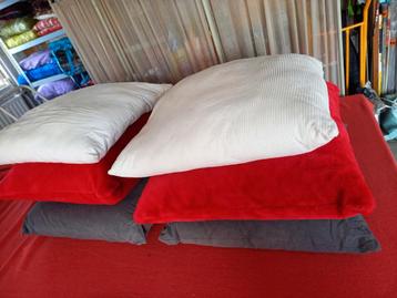 6 grote ikea kussens per stuk: beschikbaar voor biedingen