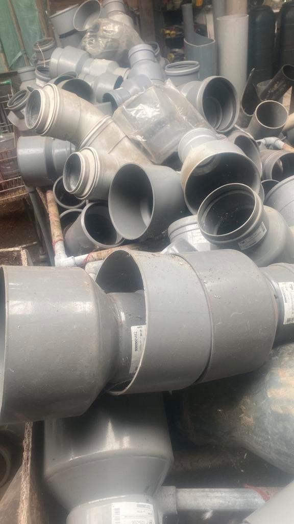 pvc verlopen tot 250 mm en leidingen en andere hulpstukken, Doe-het-zelf en Verbouw, Buizen en Afvoer, Nieuw, Overige typen, Pvc