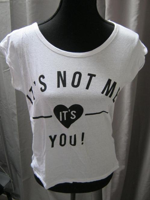 wit t-shirt leuke tekst maat 36, Kleding | Dames, T-shirts, Zo goed als nieuw, Maat 36 (S), Wit, Korte mouw, Ophalen of Verzenden