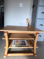 Vintage salontafel rotan met grenen planken, Huis en Inrichting, Ophalen, Overige materialen, 50 tot 100 cm, 50 tot 100 cm